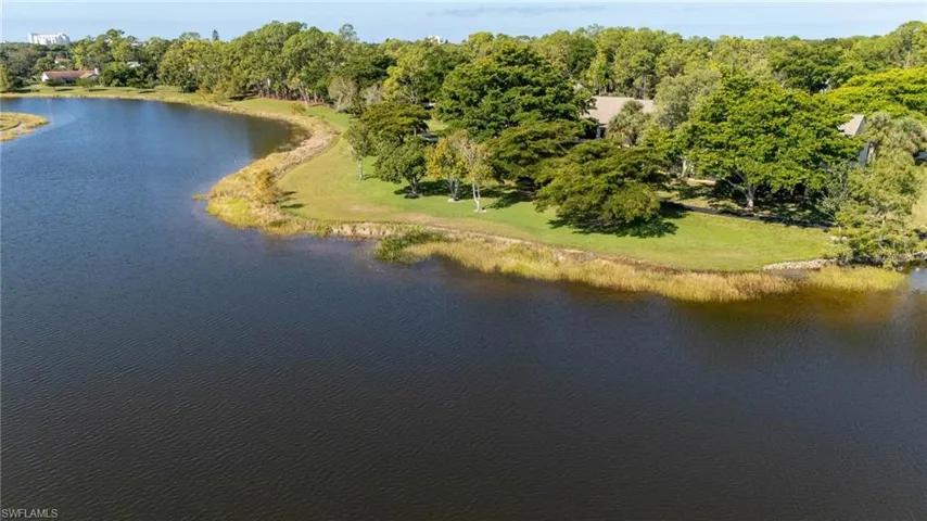 1802  Kings Lake  BLVD, Naples, FL 34112