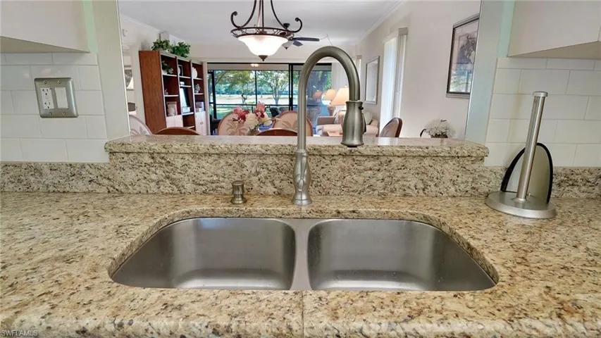 1802  Kings Lake  BLVD, Naples, FL 34112