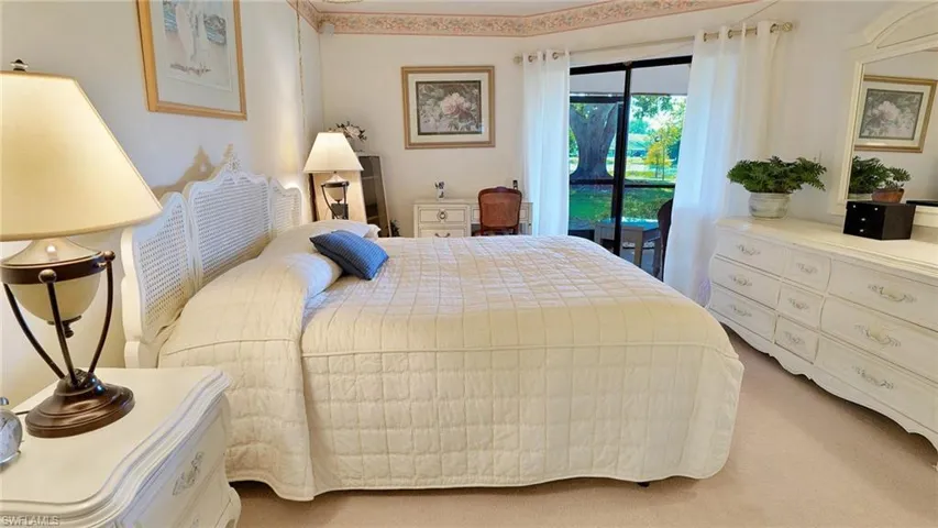 1802  Kings Lake  BLVD, Naples, FL 34112