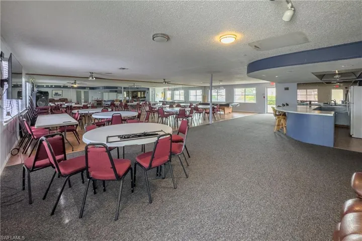 6777 Winkler Rd 134, Fort Myers, Florida 33919