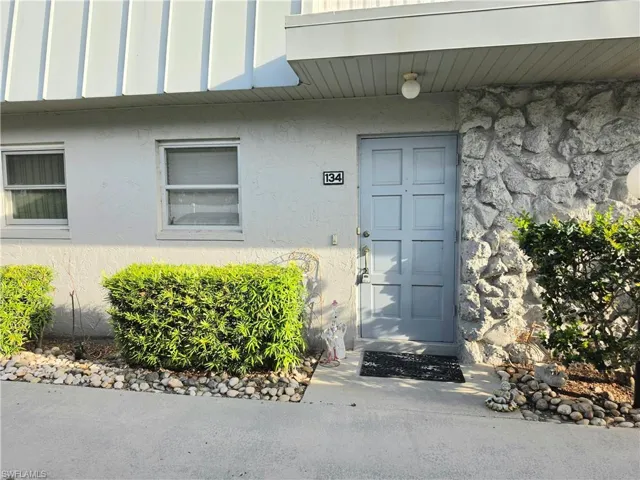 6777 Winkler Rd 134, Fort Myers, Florida 33919
