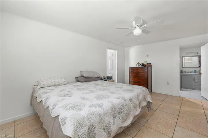 4320 Deleon St, Fort Myers Fl 33901