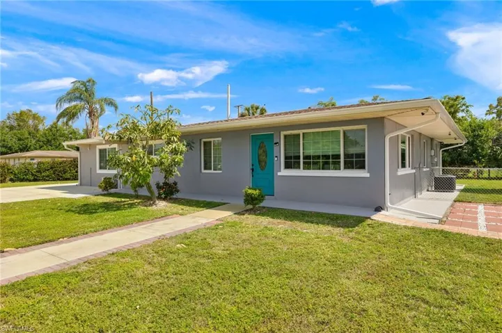 4320 Deleon St, Fort Myers Fl 33901