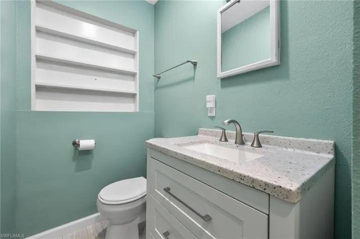4320 Deleon St, Fort Myers Fl 33901