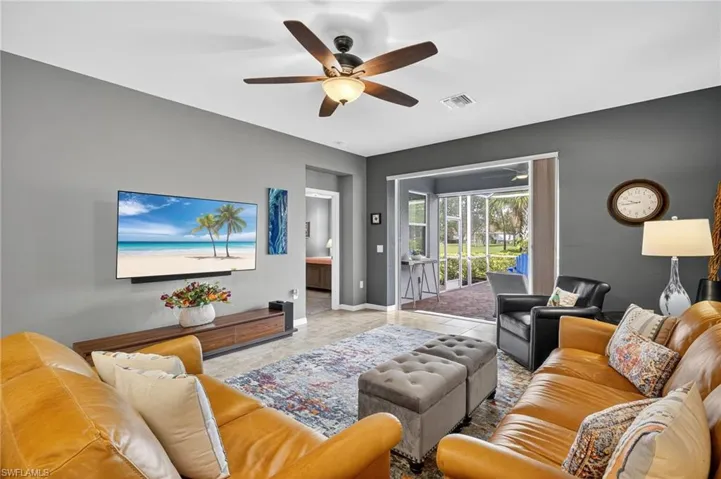 Easy Access To Lanai
