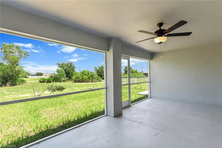 2715 Nw 7th St, Cape Coral Fl 33993