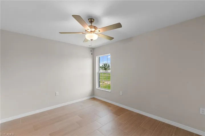 2715 Nw 7th St, Cape Coral Fl 33993
