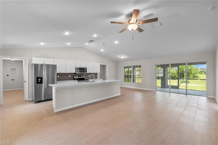 2715 Nw 7th St, Cape Coral Fl 33993