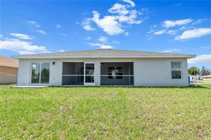 2715 Nw 7th St, Cape Coral Fl 33993