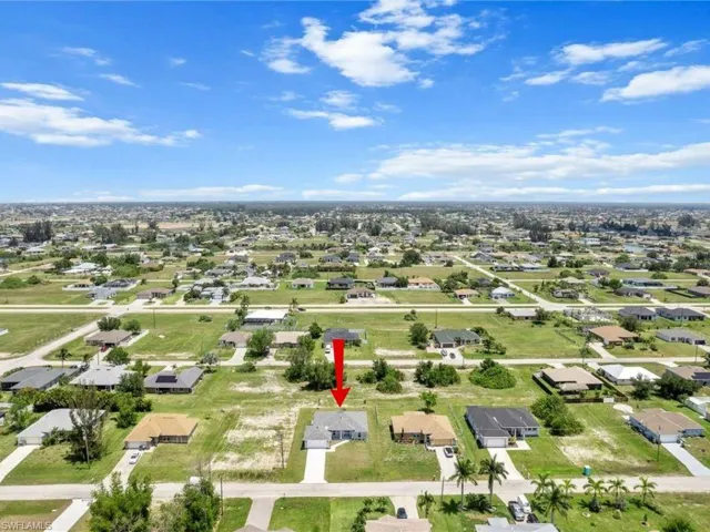 2715 Nw 7th St, Cape Coral Fl 33993