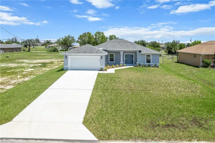 2715 Nw 7th St, Cape Coral Fl 33993