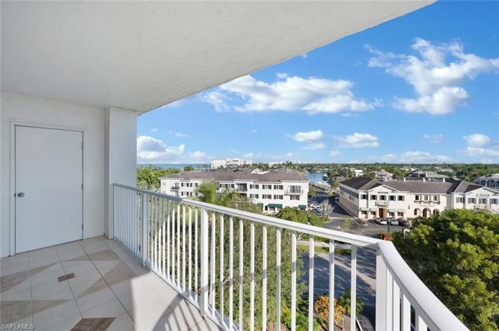 Top Floor Gulf & Bay Views