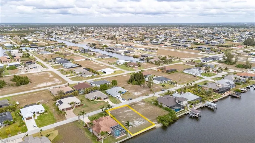 4126 Nw 11th Ter, Cape Coral Fl 33993