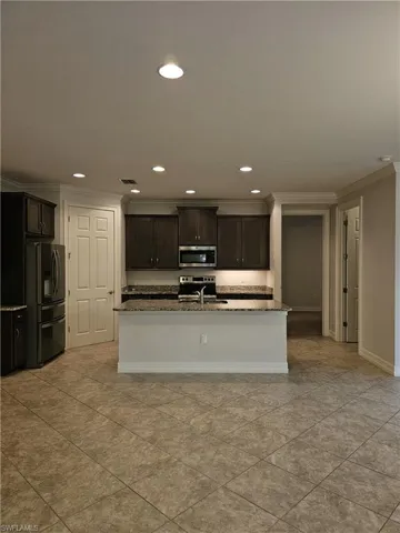 3141 Amadora Cir, Cape Coral, Florida 33909