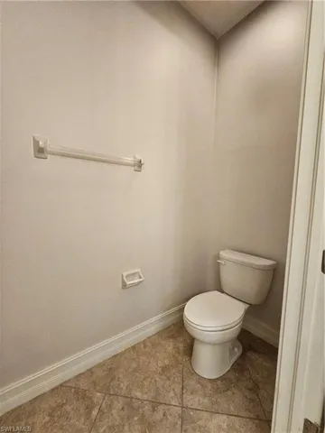 3141 Amadora Cir, Cape Coral, Florida 33909