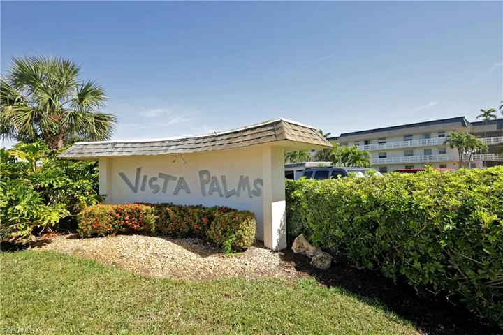 Entryway to Vista Palms off of St. Andrews Blvd.
