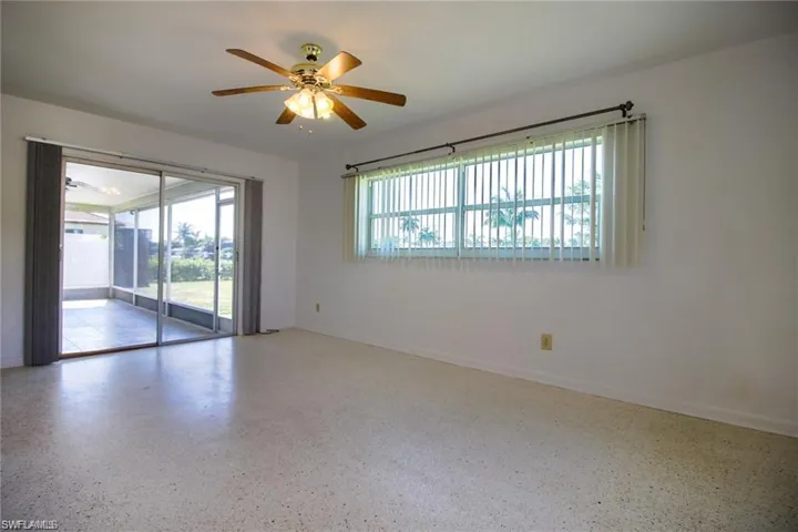 5302 Malibu Ct, Cape Coral, Florida 33904