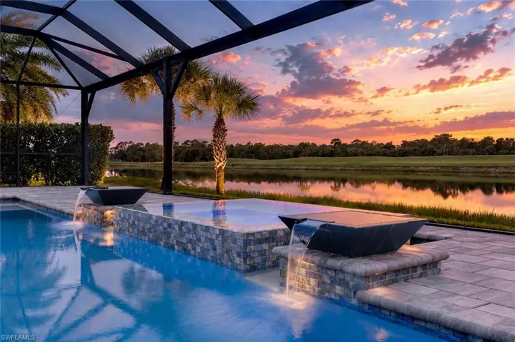 9577 Everglades Dr, Naples, Florida 34120