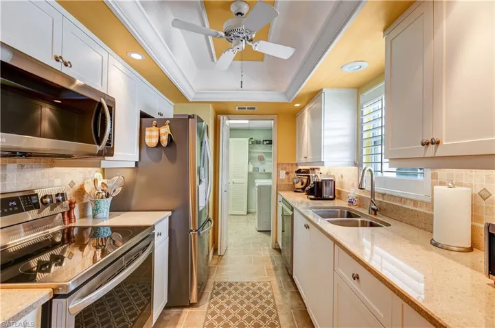 4126 Belair Ln B-10, Naples, Florida 34103