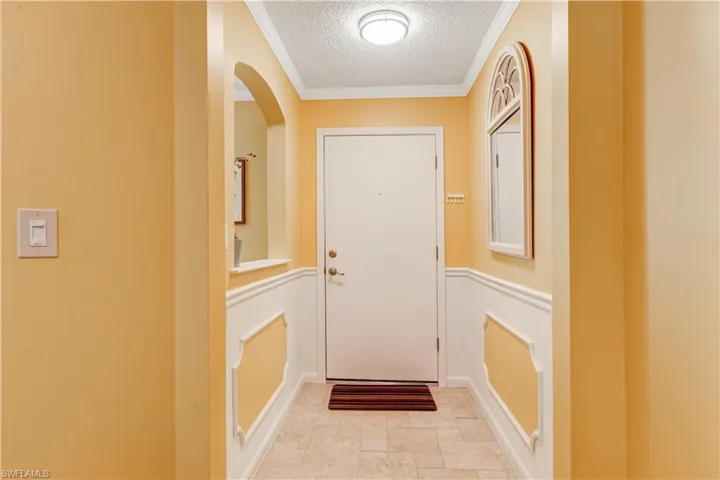 4126 Belair Ln B-10, Naples, Florida 34103