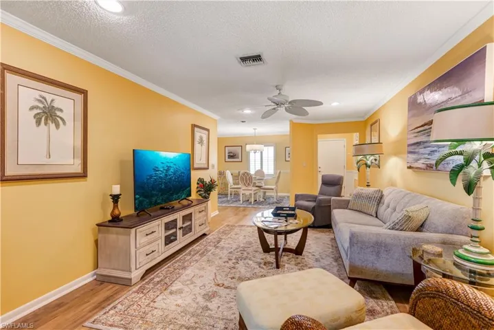 4126 Belair Ln B-10, Naples, Florida 34103