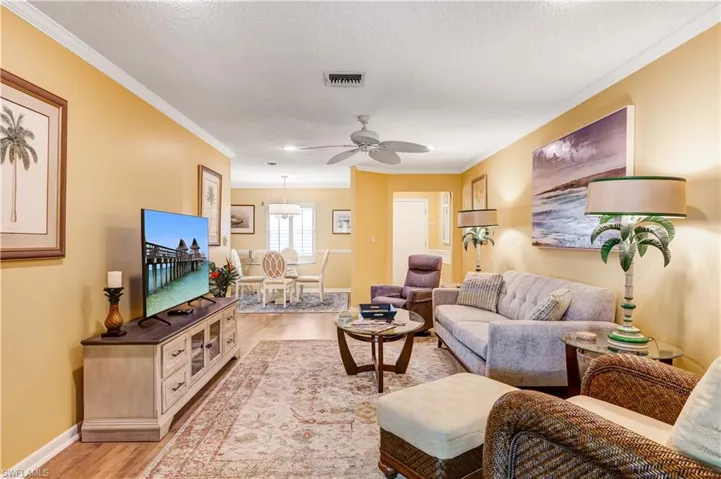 4126 Belair Ln B-10, Naples, Florida 34103