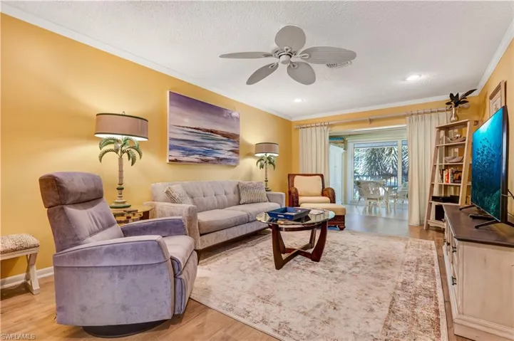 4126 Belair Ln B-10, Naples, Florida 34103