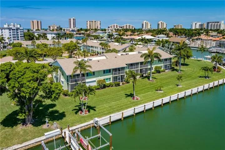 Short distance to Marco's South Beach