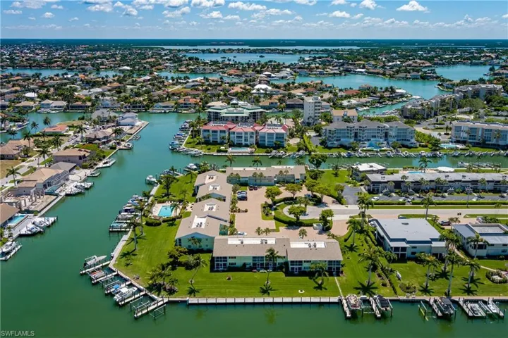 Each unit comes with an assigned dock (lifts can be put in at owner's expense)