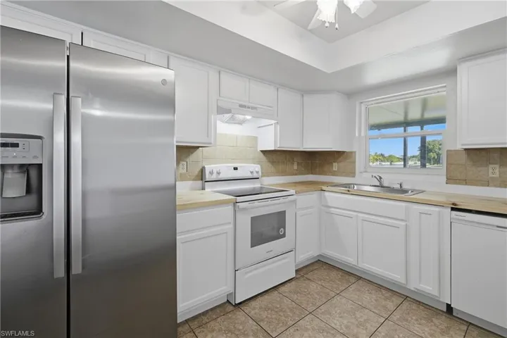 109 NE 20th  CT, Cape Coral, FL 33909
