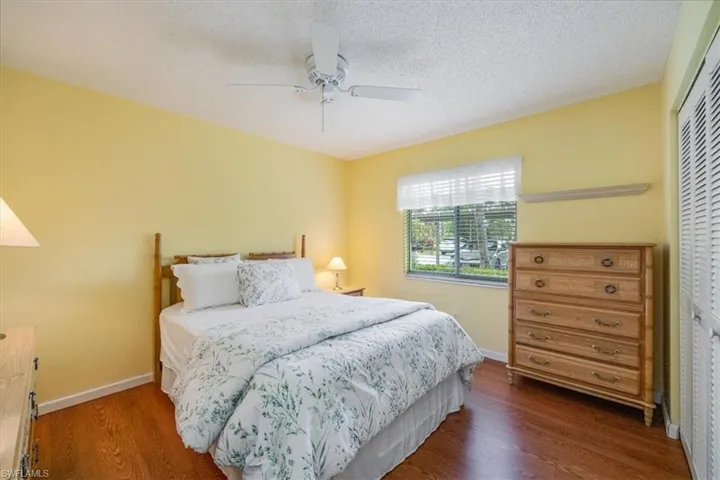 Guest bedroom