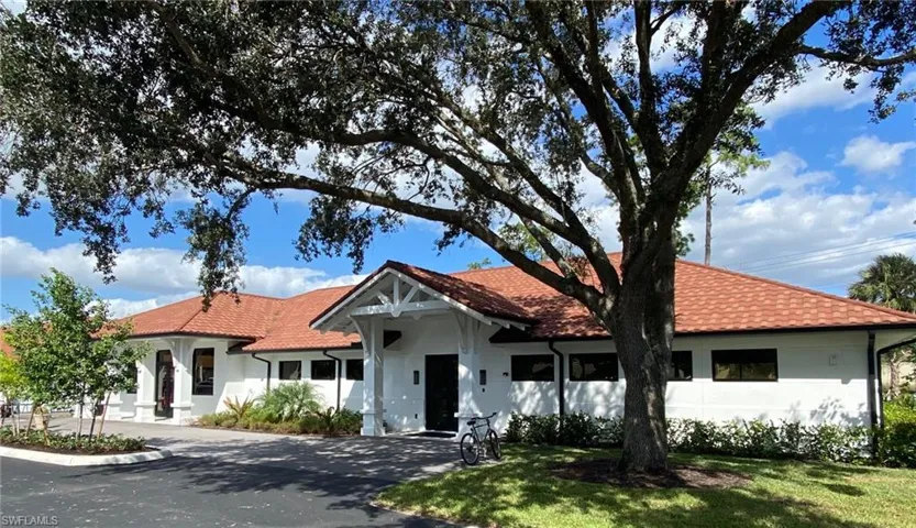 4556  Andover  WAY, Naples, FL 34112