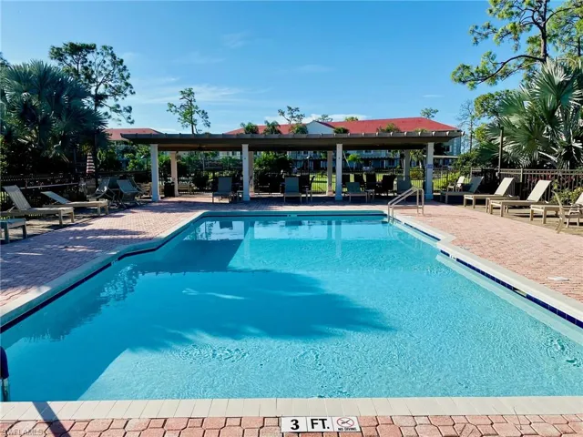 4556  Andover  WAY, Naples, FL 34112