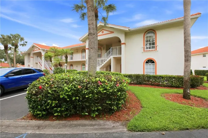 703 Mardel Dr 506, Naples, Florida 34104
