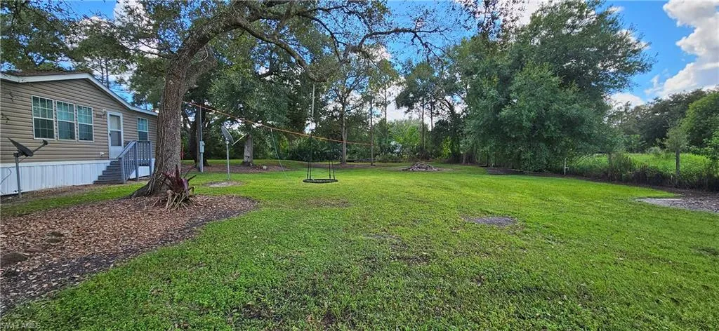 2235  Murray  RD, Fort Denaud, FL 33935