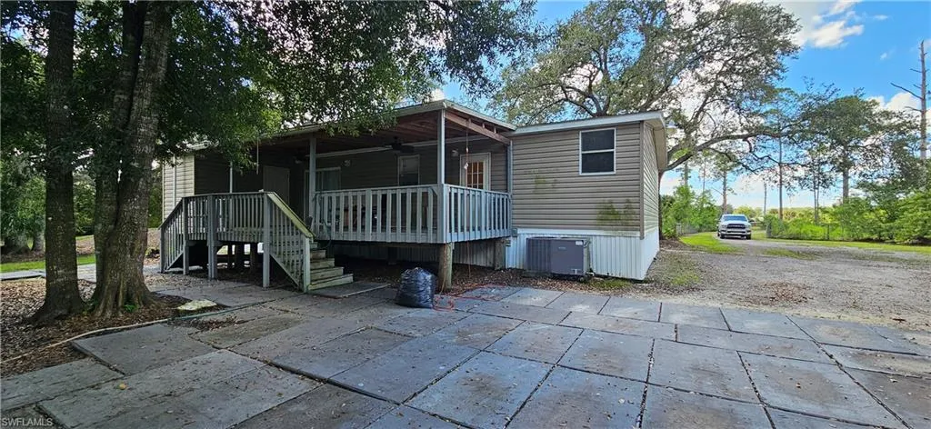 2235  Murray  RD, Fort Denaud, FL 33935