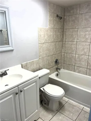 610 Se 10th St A, Cape Coral, Florida 33990