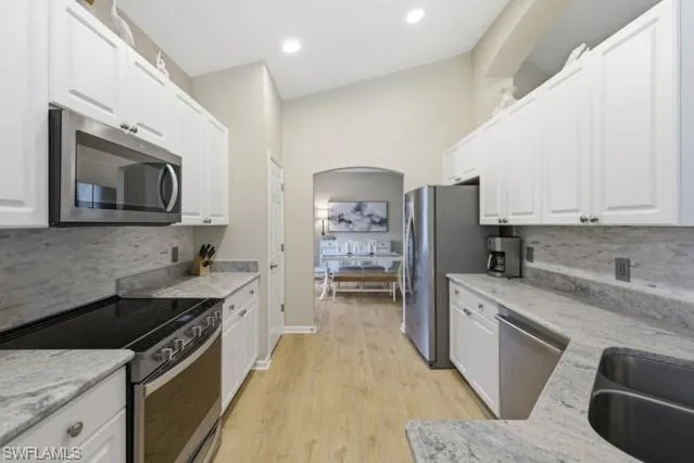 7122 Blue Juniper Ct 202, Naples, Florida 34109