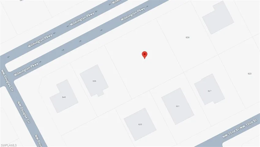 632  Wilmington  PKWY, Cape Coral, FL 33993