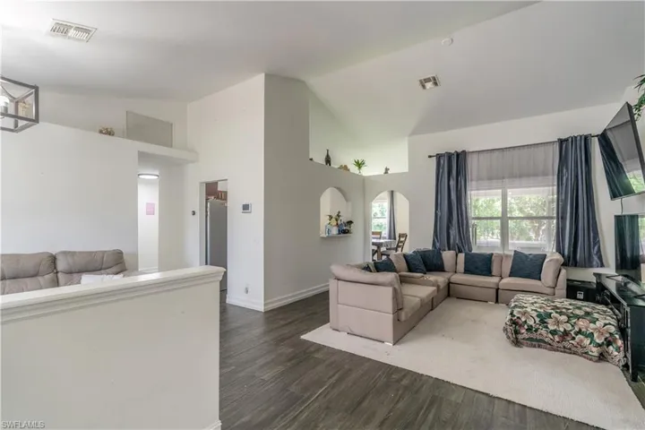 3054 44th St Sw, Naples, Florida 34116