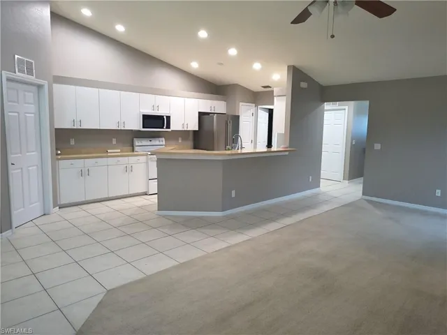 19949 Lake Vista Cir 16c, Lehigh Acres, Florida 33936