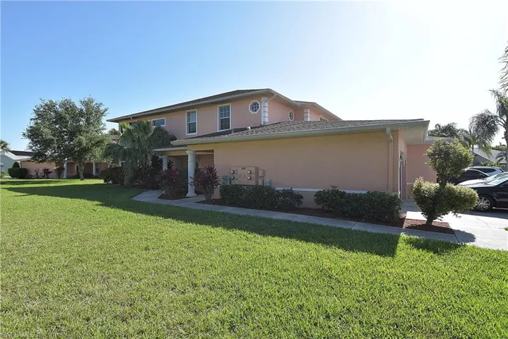 19949 Lake Vista Cir 16c, Lehigh Acres, Florida 33936