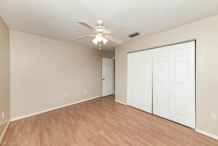 4208 76th Dr E, Sarasota, Florida 34243