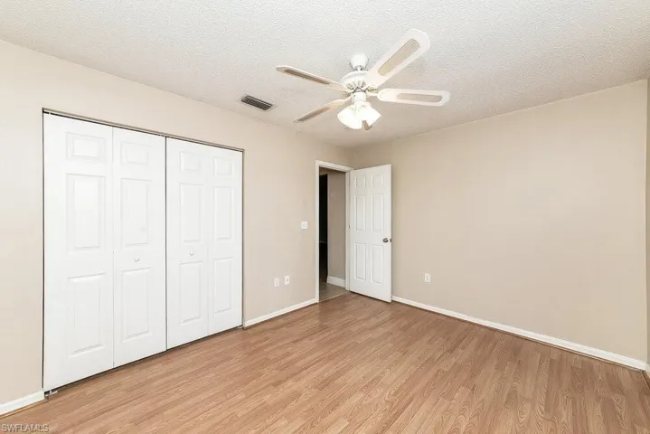 4208 76th Dr E, Sarasota, Florida 34243