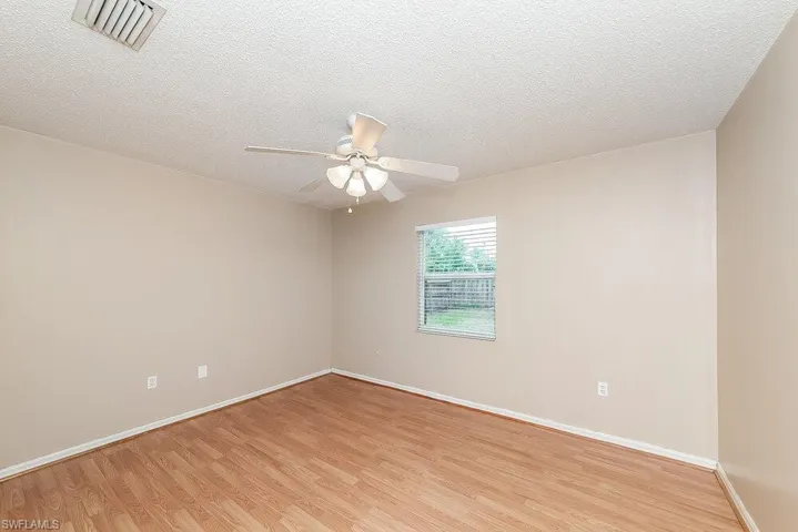 4208 76th Dr E, Sarasota, Florida 34243