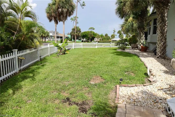 6123 Montego Bay Loop, Fort Myers, Florida 33908