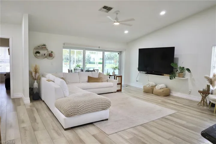 6123 Montego Bay Loop, Fort Myers, Florida 33908