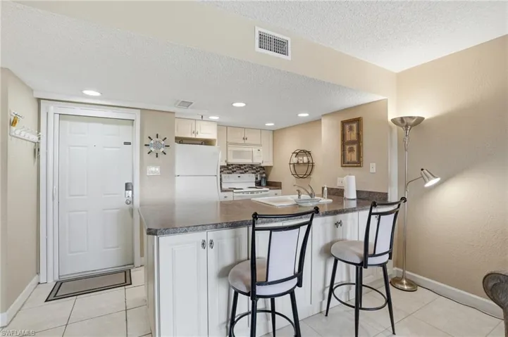 3170 Matecumbe Key Rd 127, Punta Gorda, Florida 33955
