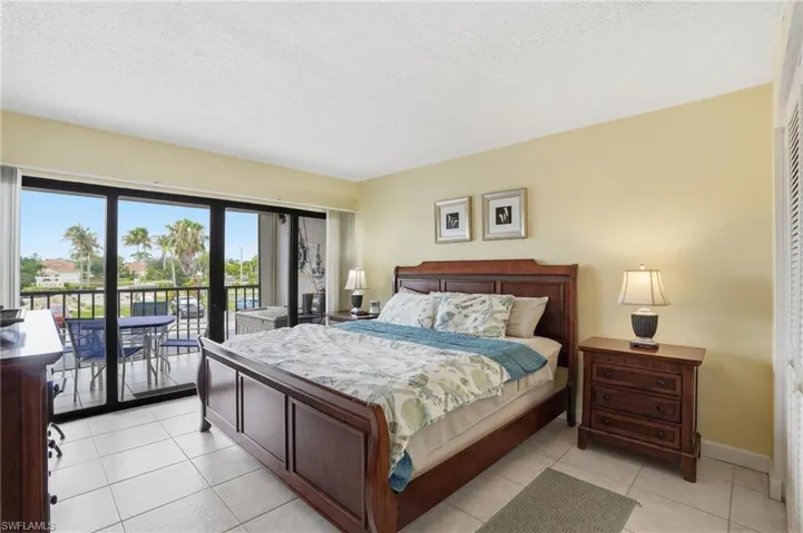 3170 Matecumbe Key Rd 127, Punta Gorda, Florida 33955
