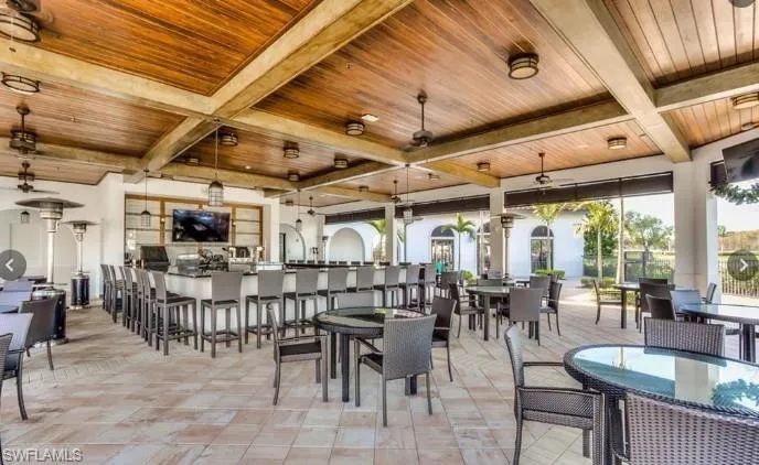 Outdoor Terrace Lounge and Dning  Area